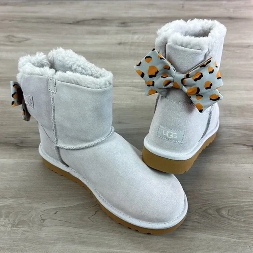 UGG Mini Bailey Bow Retro Spots